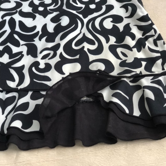 Fleur-de-lis Scroll Mini Skirt by WHBM - Picture 3 of 4
